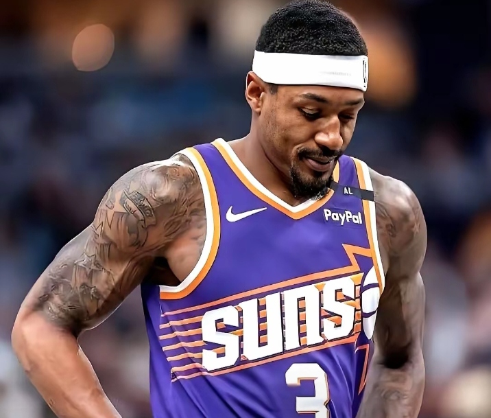 今夜广州队调整名单以备葡超，遗憾出局环节打磨，球迷炸锅，赛程密集仍需轮换的简单介绍